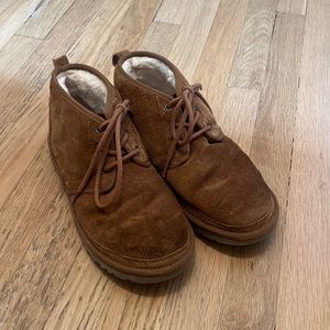 UGG Women's Neumel Fashion Boot